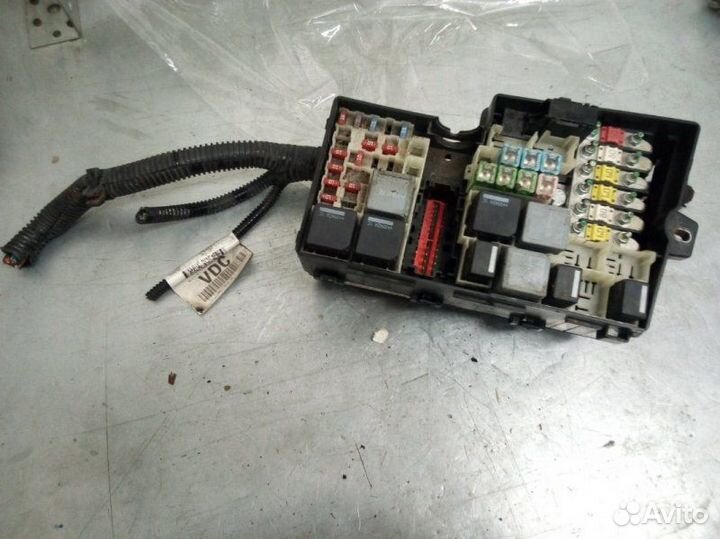 Блок предохранителей Ford Focus 2 хэтчбек 1.8 tdci