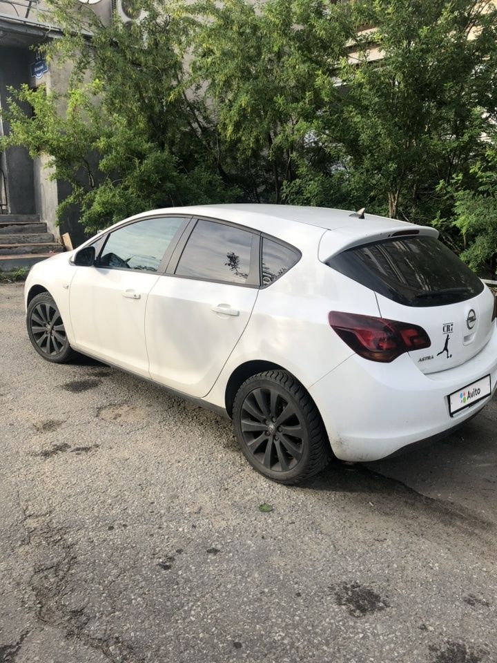 Opel Astra: фото владельца