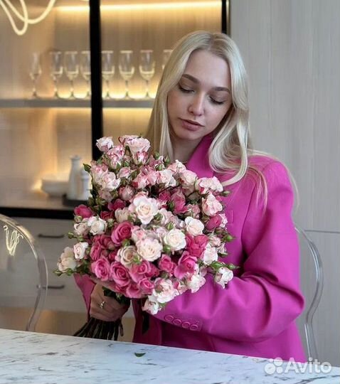 Кустовые розы Букет цветов с доставкой