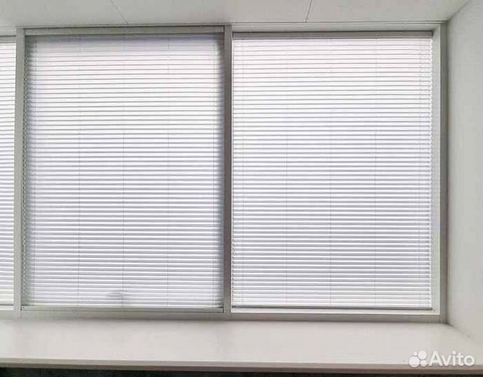 Жалюзи, шторы