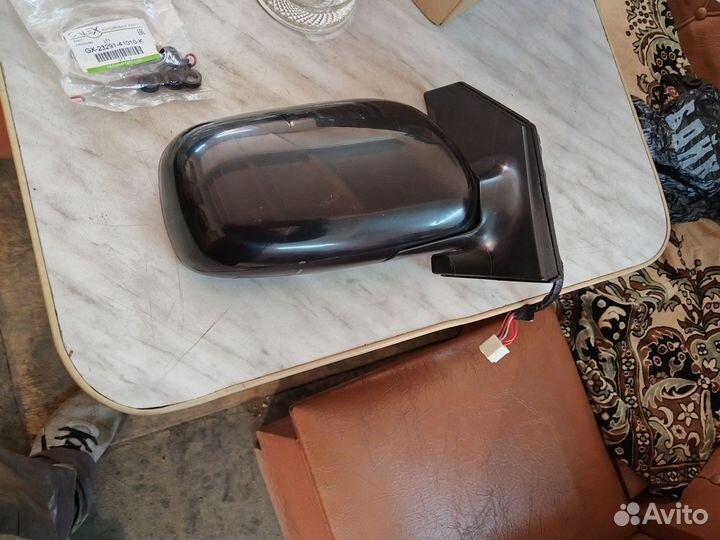 Зеркало заднего вида