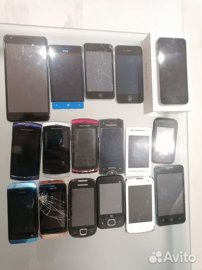 Телефоны на запчасти