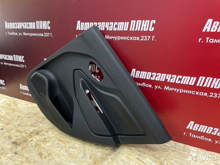 Обшивка боковой двери задняя правая LADA X-Ray