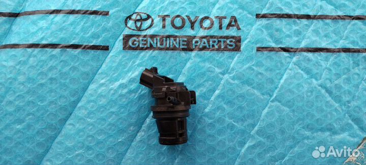 Моторчик стеклоомывателя Прадо 120 задний Оригинал