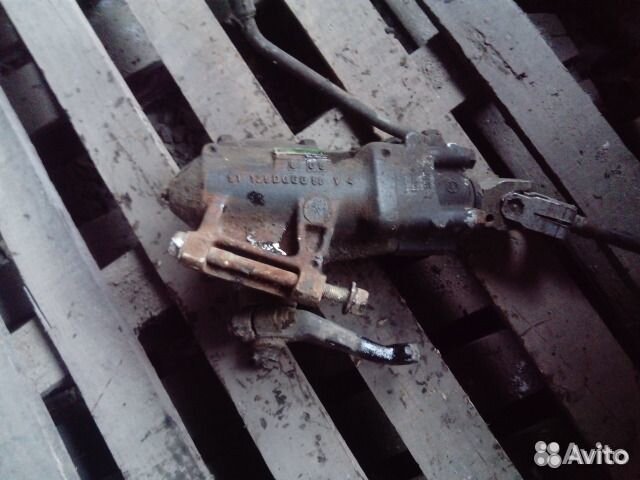 Редуктор рулевой BMW 5 E34