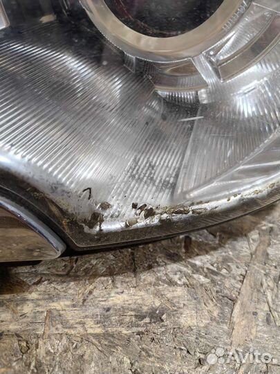 Фара Левая Шкода Суперб 2 дефект на запчасти