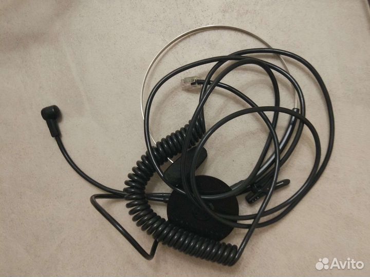 Проводная гарнитура для телефона