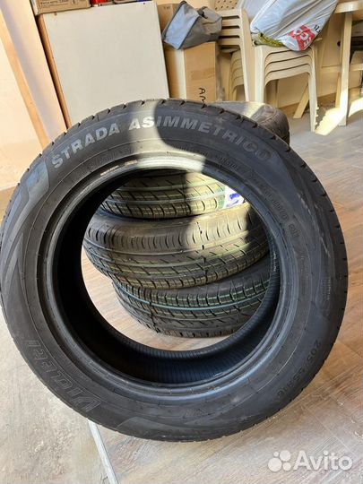Viatti Strada Asimmetrico V-130 205/55 R16 98W