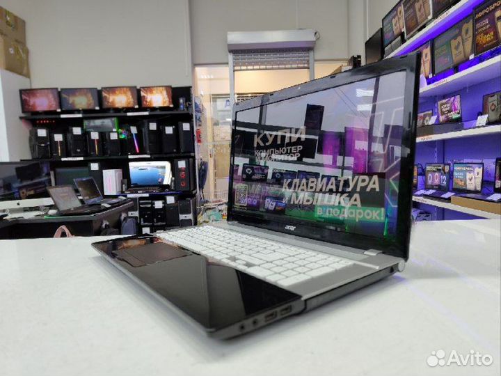 Ноутбук Acer Intel Core i3 4 гб