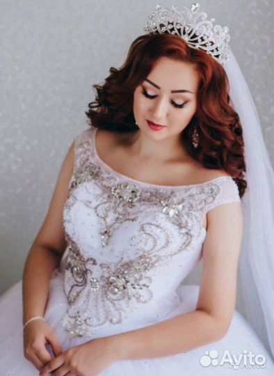 Платье свадебное