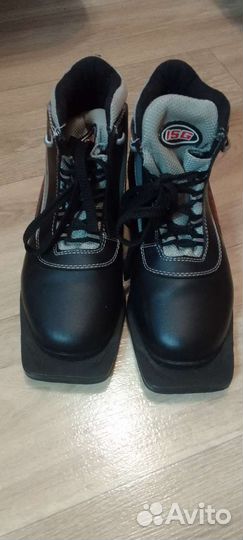 Лыжные ботинки 36 разм