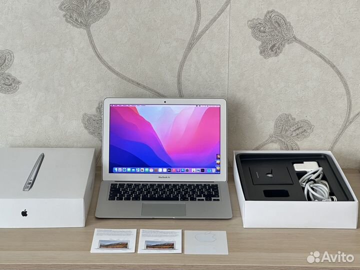 Apple MacBook Air 13 2017 (2018)