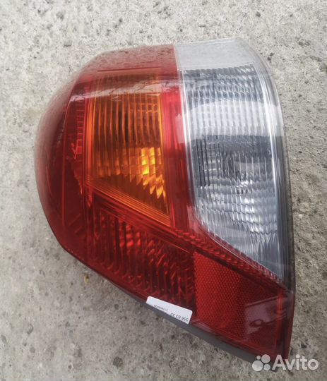 Стоп правый toyota vitz ksp90