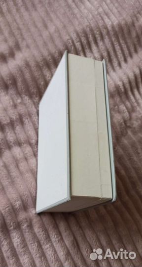 Новая подарочная коробка