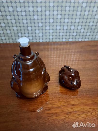 Керамическая фигурка, бутылка