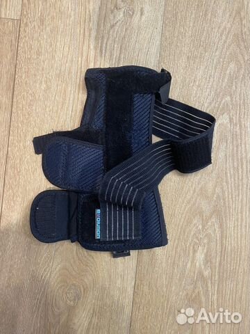 Ортез на кисть