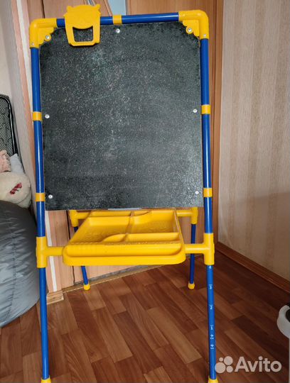 Мольберт детский двухсторонний