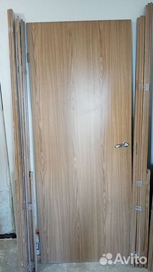 Двери межкомнатные с коробкой 80