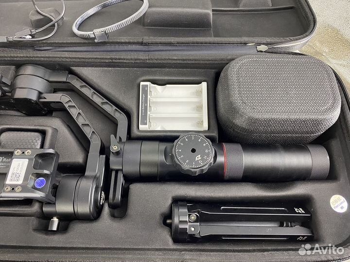 Zhiyun crane 2 + follow focus