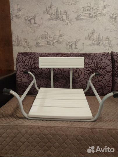 Стульчик для ванны