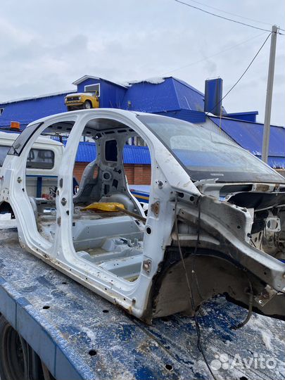 Кузов по частям Chery Indis S18D