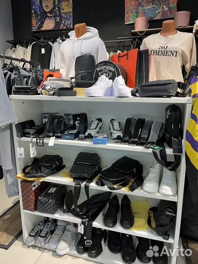 Продам готовый бизнес магазин одежды