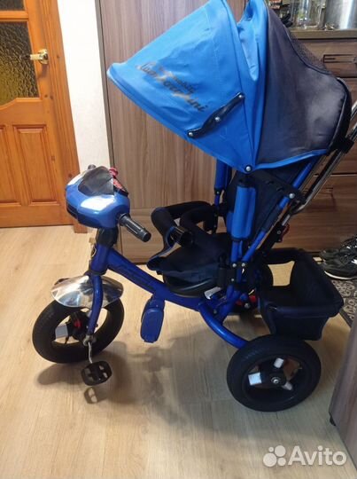 Велосипед трёхколёсный с ручкой