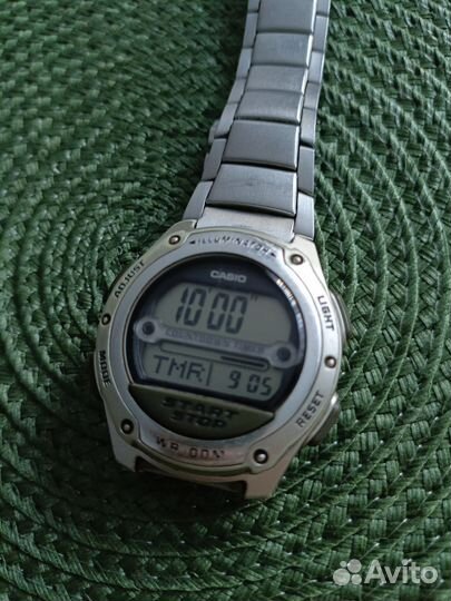 Чаручные часы Casio w-756