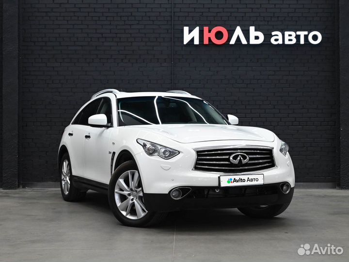 Infiniti QX70 3.0 AT, 2013, 179 241 км