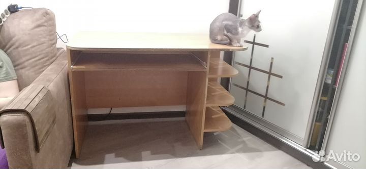 Компьютерный стол бу