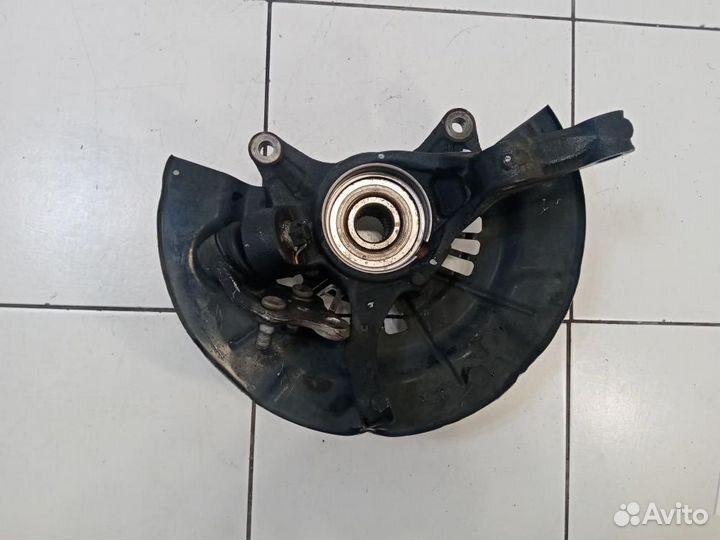 Кулак поворотный передний правый Toyota Camry ASV5