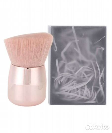 Кисть кабуки для пудры, румян, бронзера