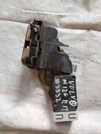 Замок двери Volvo S40