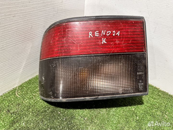 Renault 21 фонарь левый