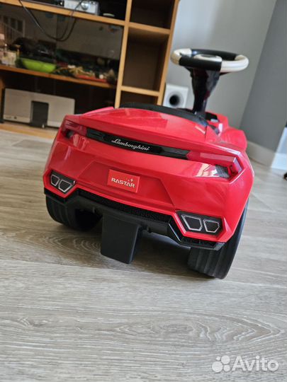 Машинка каталка толокар