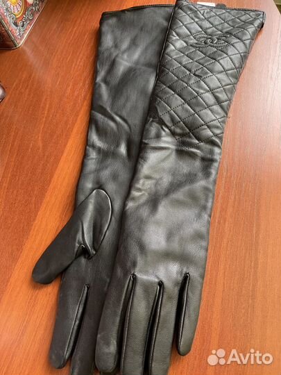 Длинные кожаные перчатки