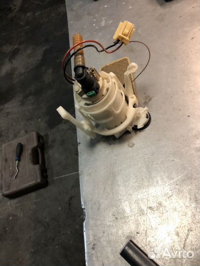 BMW F02 F01 бмв ф01 ф01 бензонасос