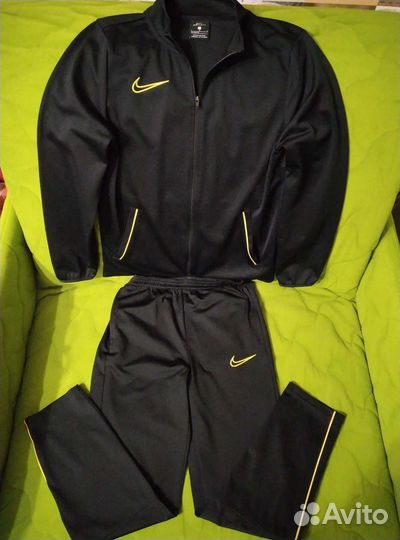 Спортивный костюм nike детский, 158