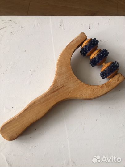 Массажер для тела ручной