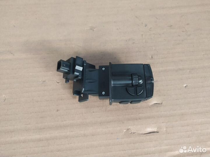 Переключатель магнитолы Renault Megane 3 08-15