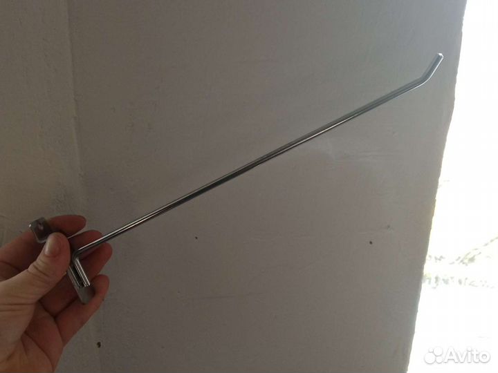 Крючки в ассортименте