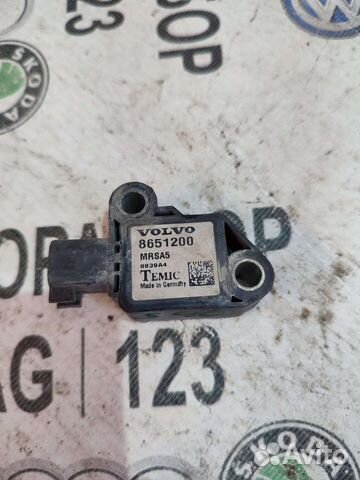 Датчик удара левый Volvo S40