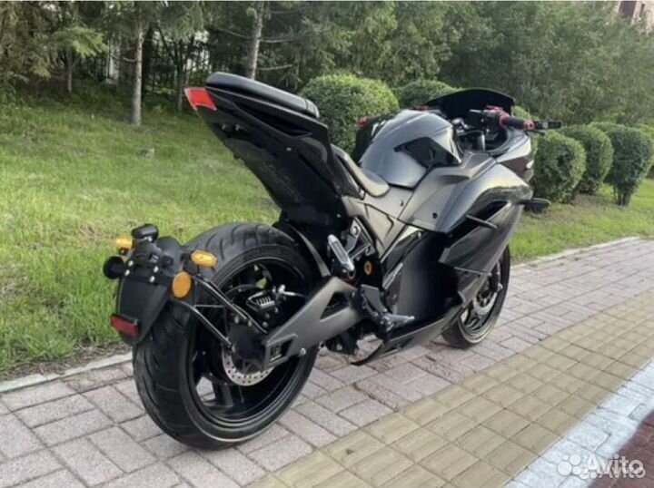 Электромотоцикл Ducati Panigale