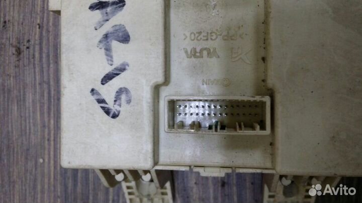 Блок предохранителей Hyundai Solaris RB G4FC 2011