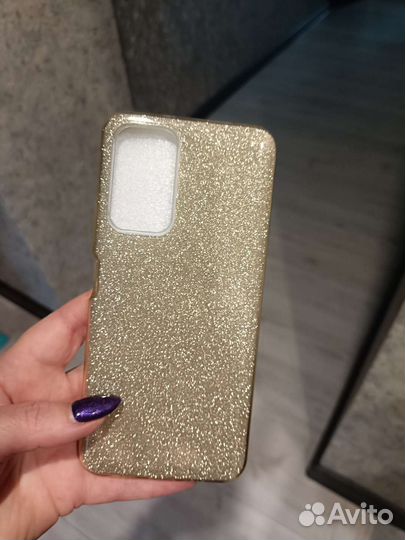 Чехлы на телефон