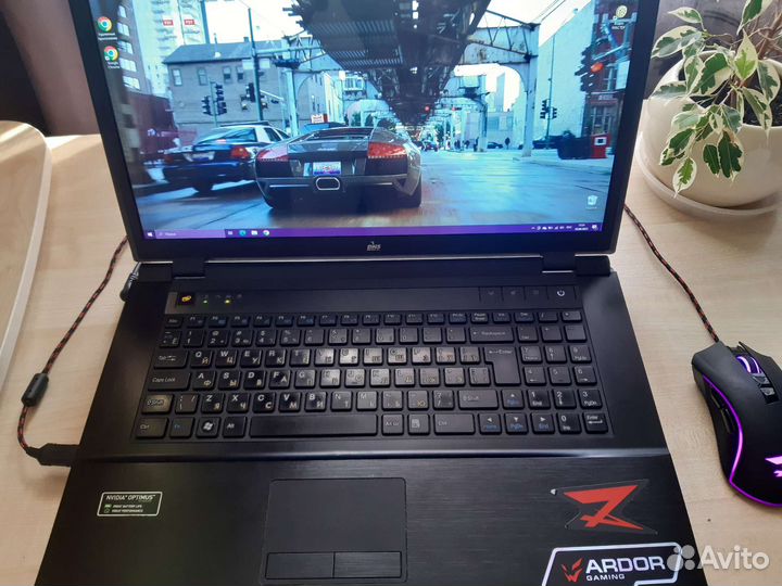 Игровой ноутбук DNS