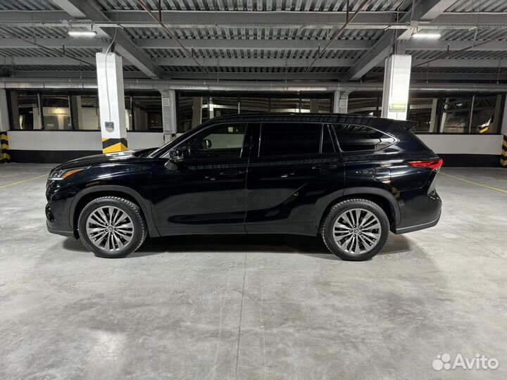 Toyota Highlander 3.5 AT, 2021, 1 000 км