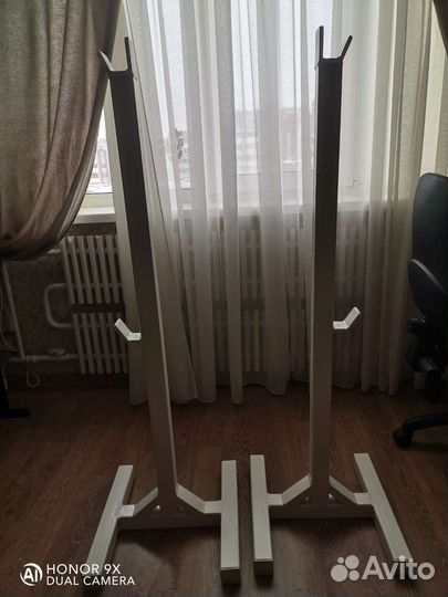 Стойка для штанги