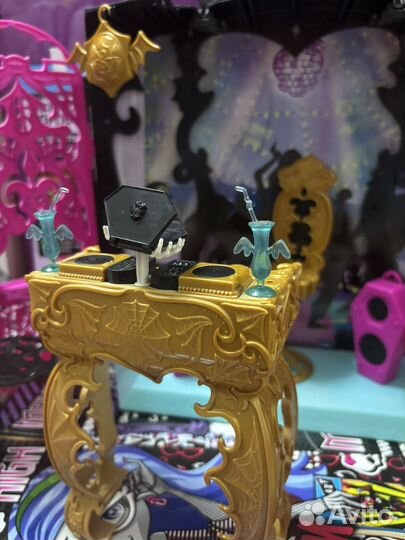 Кукла monster high Спектра 