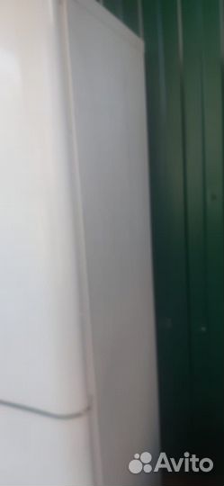 Холодильник indesit